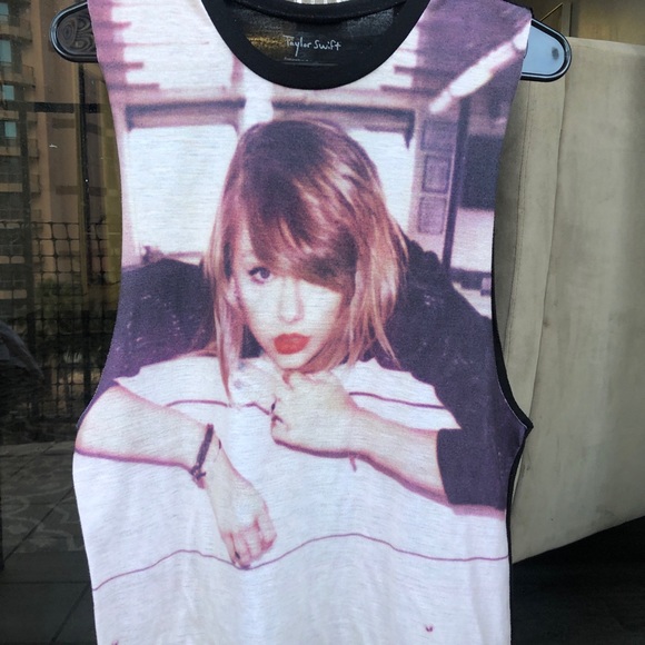 Taylor Swift 1989 tank top - Picture 1 of 3